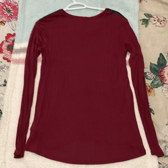 Guess Maroon and Black Shirt Size M - Picture 6 of 9